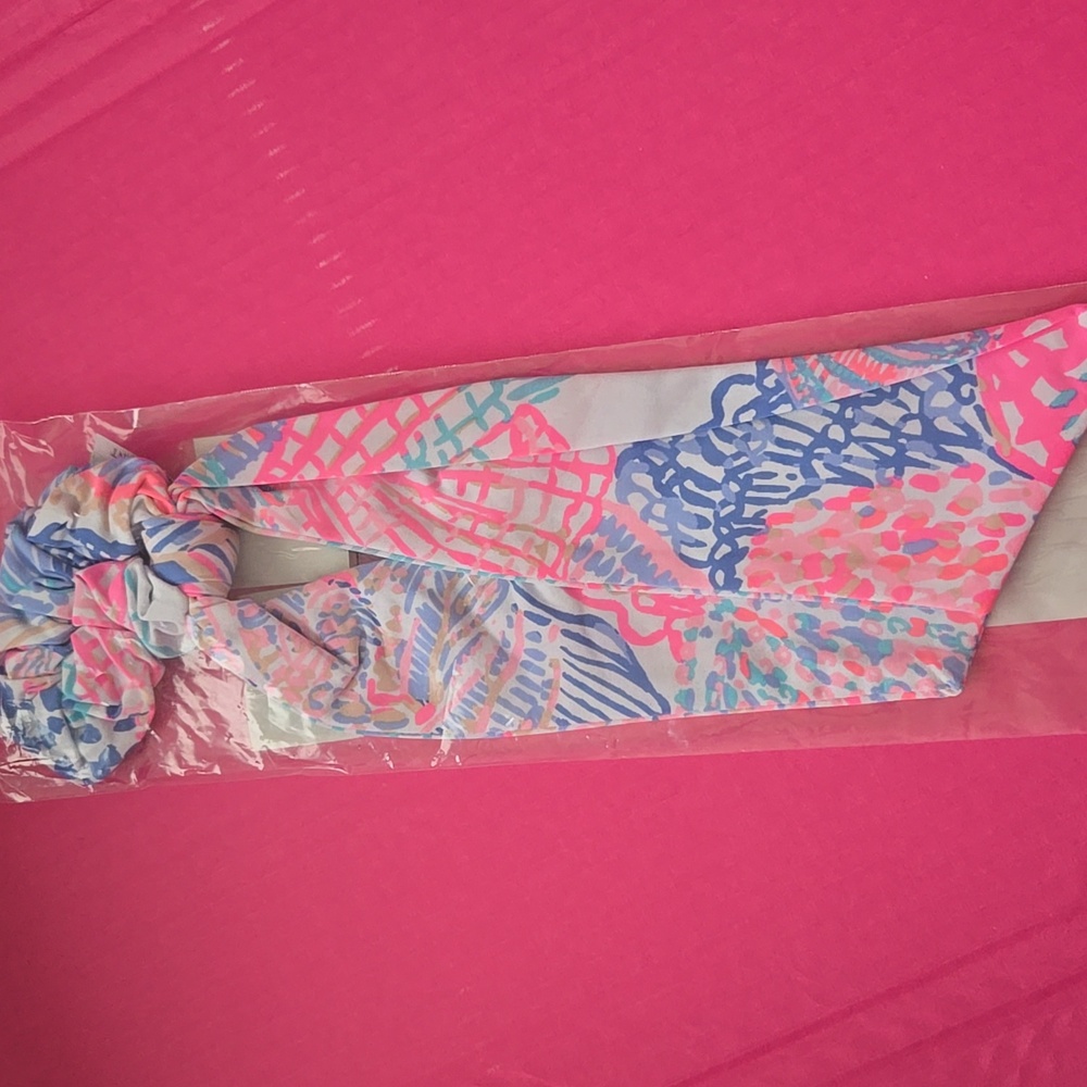 Lilly Pulitzer Scrunchie Ribbon - Picture 5 of 9